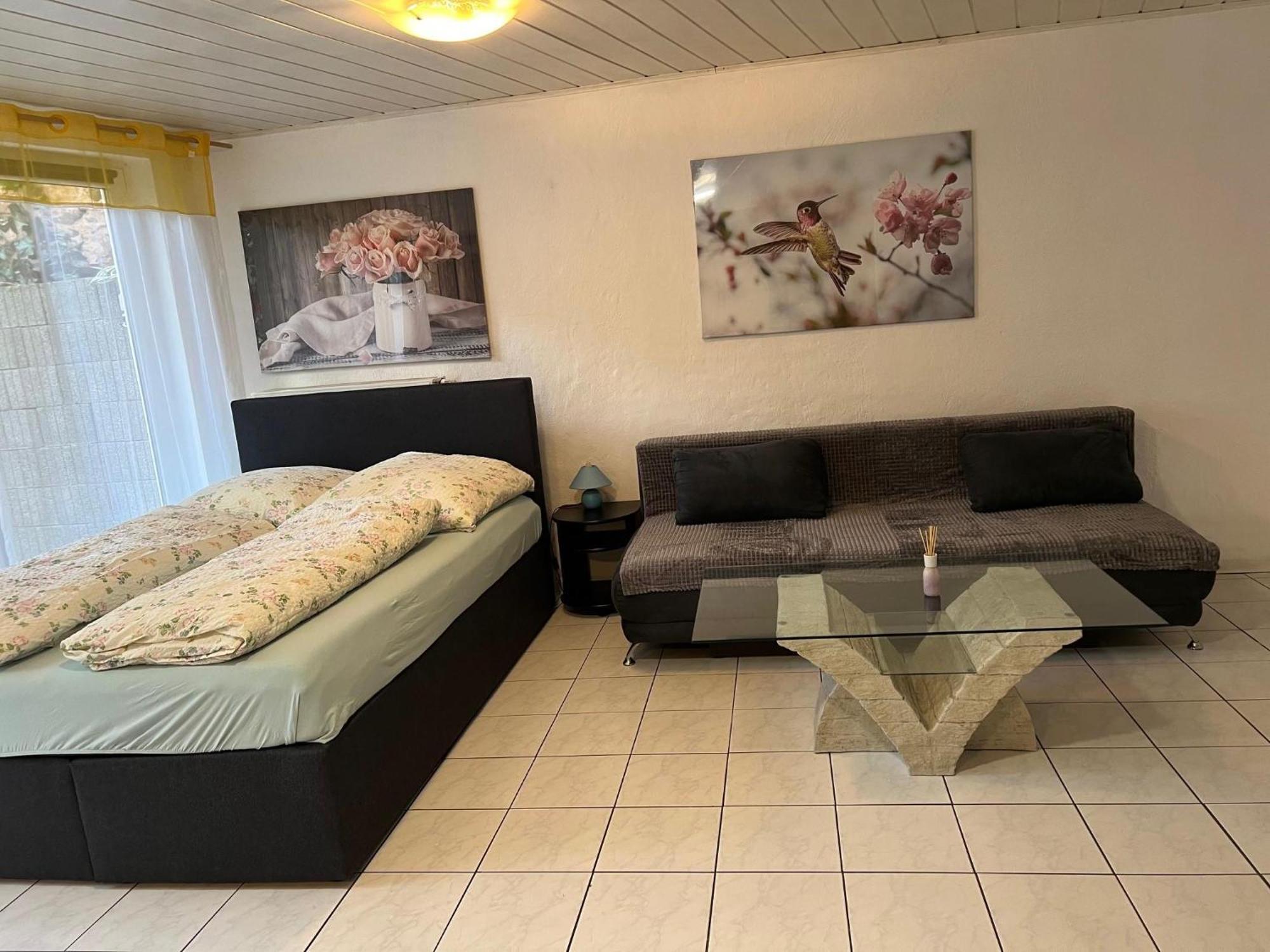 Linh's Appartamento Saarburg